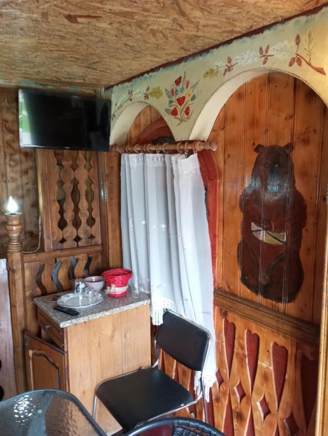 Casuta Bunicilor Villa Dorna Cindrenilor Dış mekan fotoğraf
